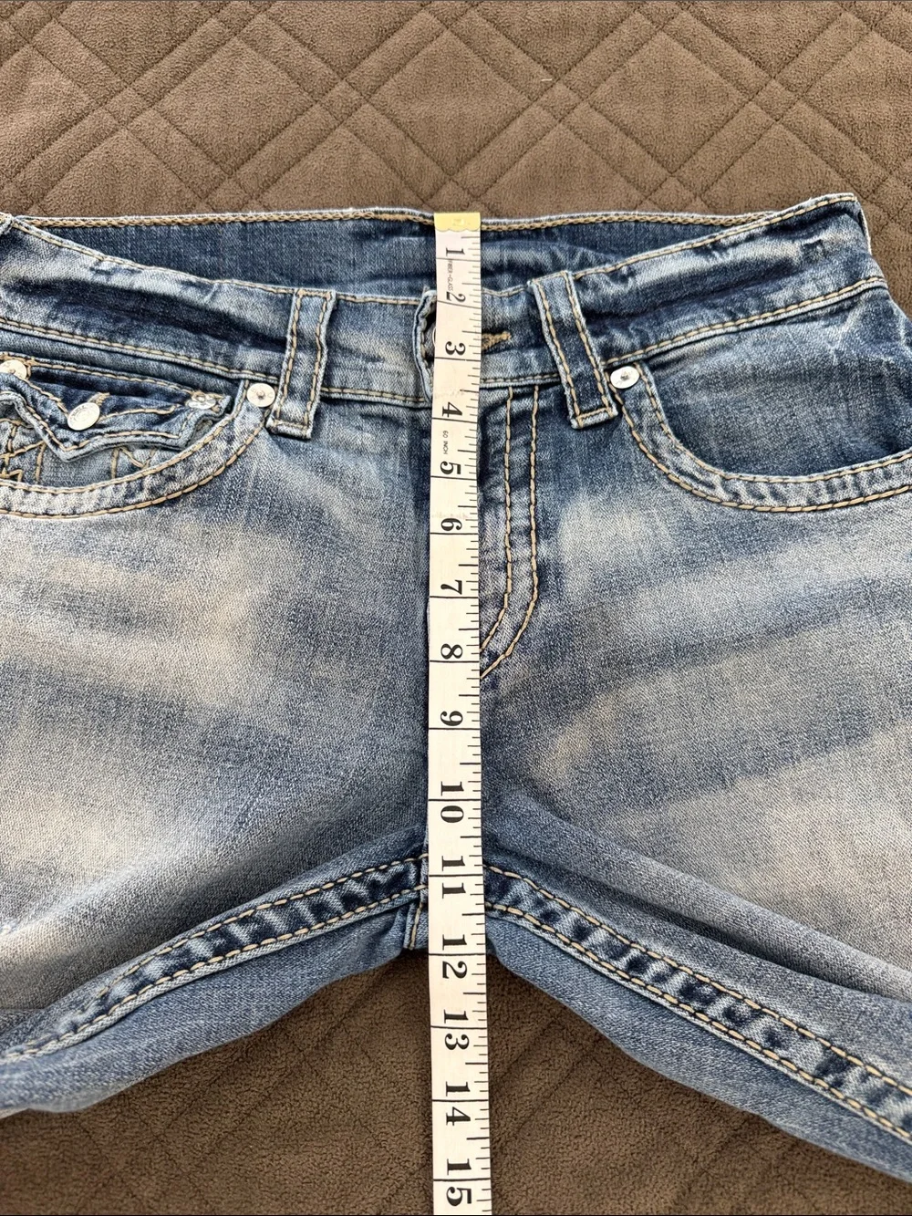 True Religion Flap Back Pockets Jeans size 30